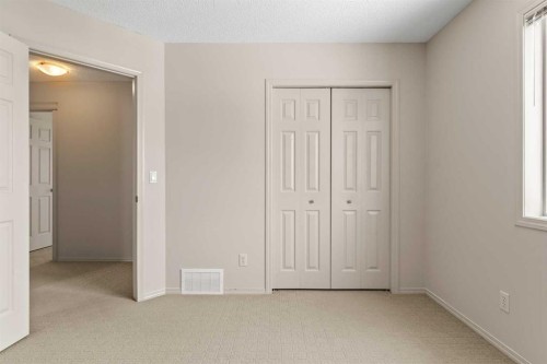 98 Cougarstone Close Sw, Calgary, AB - Indoor