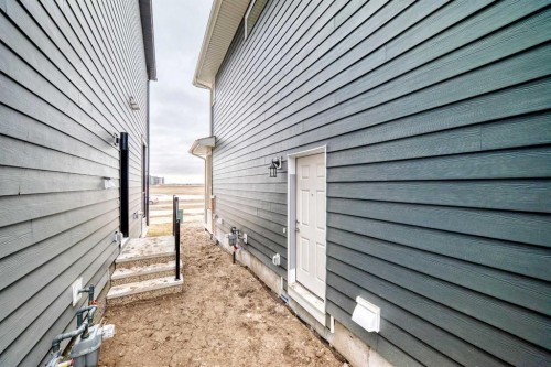 1326 Mahogany Boulevard Se, Calgary, AB - Outdoor