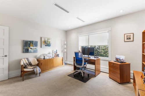 4N-222 Eagle Ridge Drive Sw, Calgary, AB - Indoor Photo Showing Office