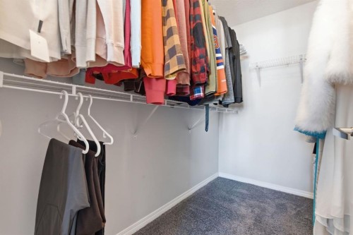 405 Windstone Grove Sw, Airdrie, AB - Indoor With Storage