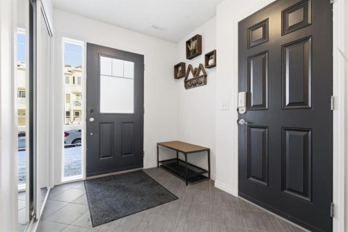 405 Windstone Grove Sw, Airdrie, AB - Indoor Photo Showing Other Room