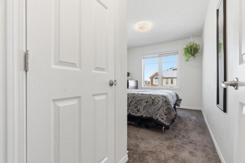 405 Windstone Grove Sw, Airdrie, AB - Indoor