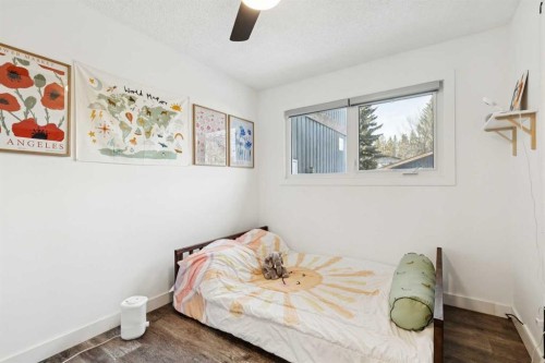 119 Midland Crescent Se, Calgary, AB - Indoor Photo Showing Bedroom
