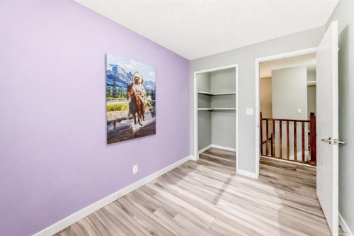 41-5520 1 Avenue Se, Calgary, AB - Indoor Photo Showing Other Room