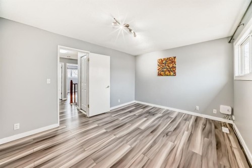 41-5520 1 Avenue Se, Calgary, AB - Indoor Photo Showing Other Room