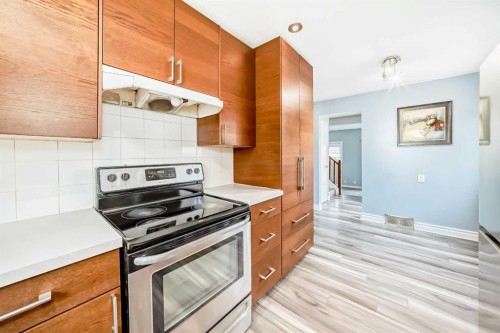 41-5520 1 Avenue Se, Calgary, AB - Indoor Photo Showing Kitchen