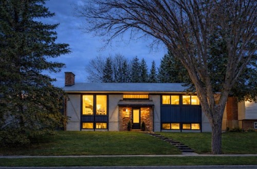 2416 Palliser Drive Sw, Calgary, AB - Outdoor