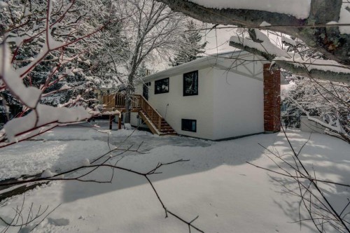 2416 Palliser Drive Sw, Calgary, AB - Outdoor