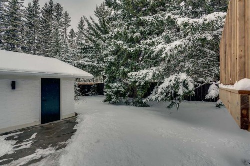 2416 Palliser Drive Sw, Calgary, AB - Outdoor