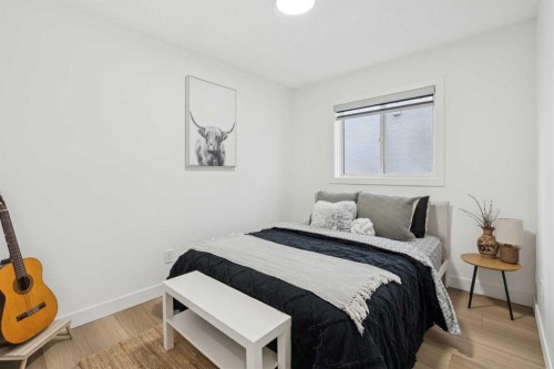 194 Martinglen Way Ne, Calgary, AB - Indoor Photo Showing Bedroom
