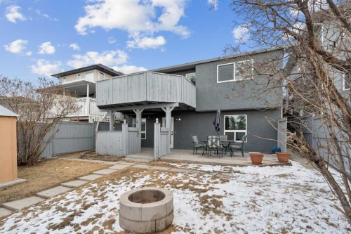 194 Martinglen Way Ne, Calgary, AB - Outdoor