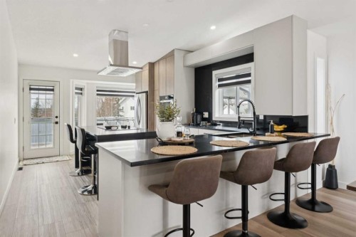194 Martinglen Way Ne, Calgary, AB - Indoor Photo Showing Dining Room