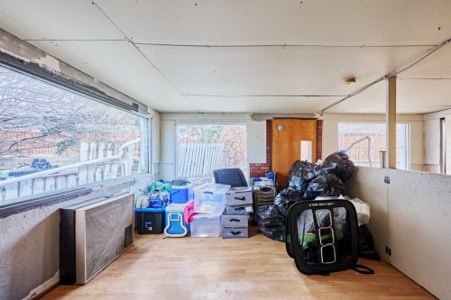28 Cornell Place Nw, Calgary, AB - Indoor