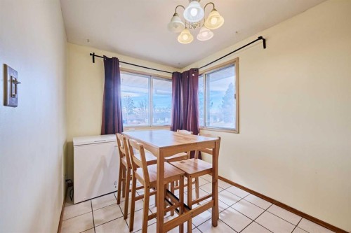 28 Cornell Place Nw, Calgary, AB - Indoor