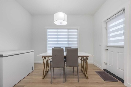308 Sora Terrace Se, Calgary, AB - Indoor