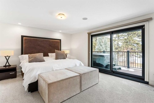 10 Willow Park Green Se, Calgary, AB - Indoor Photo Showing Bedroom