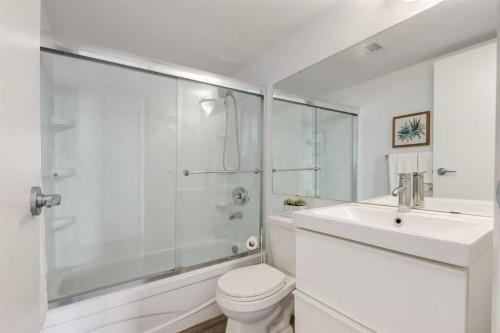 1114-4944 Dalton Drive Nw, Calgary, AB - Indoor Photo Showing Bathroom