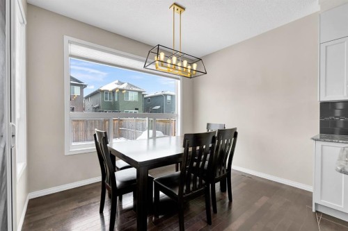 177 Cougar Ridge Close Sw, Calgary, AB - Indoor Photo Showing Dining Room