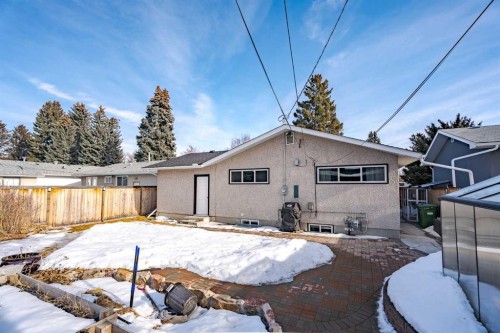 4803 Brockington Road Nw, Calgary, AB - Outdoor