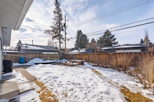 4803 Brockington Road Nw, Calgary, AB - Outdoor