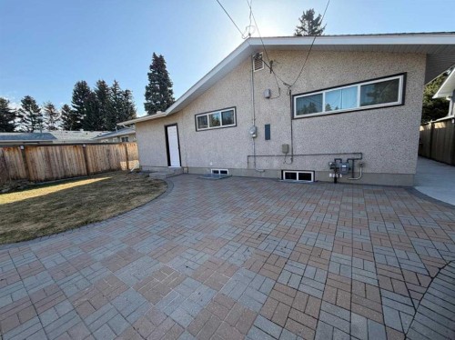 4803 Brockington Road Nw, Calgary, AB - Outdoor With Exterior