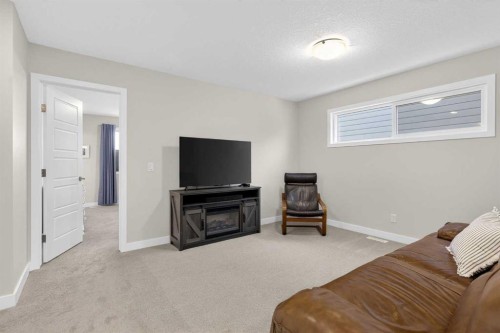 218 Riviera View, Cochrane, AB - Indoor
