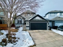 162 Rocky Ridge Circle NW Calgary, AB T3G 4P1