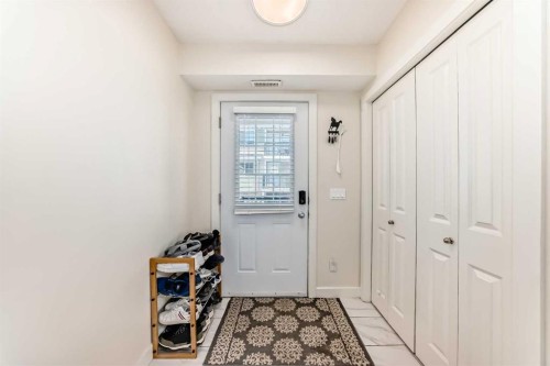 143-300 Marina Drive, Chestermere, AB - Indoor Photo Showing Other Room