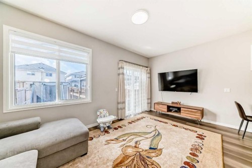 234 Legacy Mews Se, Calgary, AB - Indoor Photo Showing Living Room