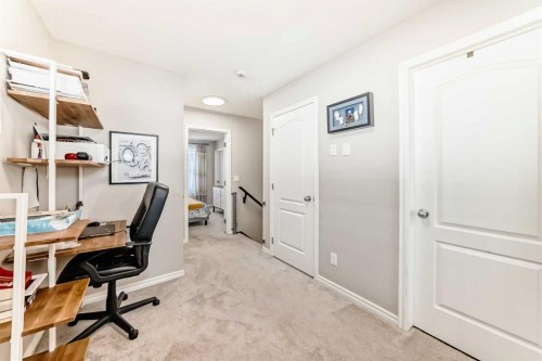 234 Legacy Mews Se, Calgary, AB - Indoor Photo Showing Office