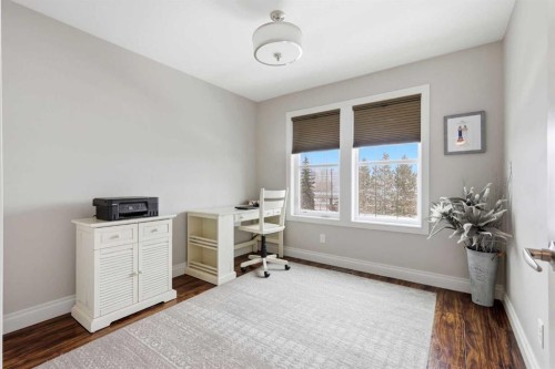 230 Quarry Park Boulevard Se, Calgary, AB - Indoor Photo Showing Office