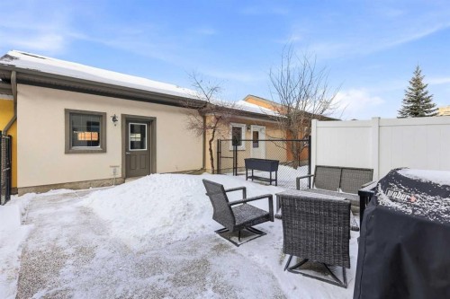 230 Quarry Park Boulevard Se, Calgary, AB - Outdoor With Exterior