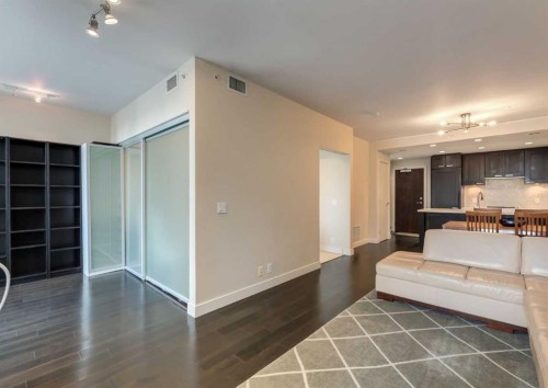 414-222 Riverfront Avenue Sw, Calgary, AB - Indoor