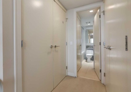 414-222 Riverfront Avenue Sw, Calgary, AB - Indoor