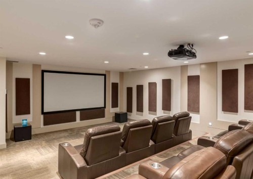 414-222 Riverfront Avenue Sw, Calgary, AB - Indoor Photo Showing Other Room