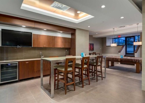 414-222 Riverfront Avenue Sw, Calgary, AB - Indoor