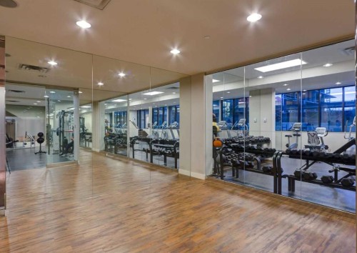 414-222 Riverfront Avenue Sw, Calgary, AB - Indoor Photo Showing Other Room