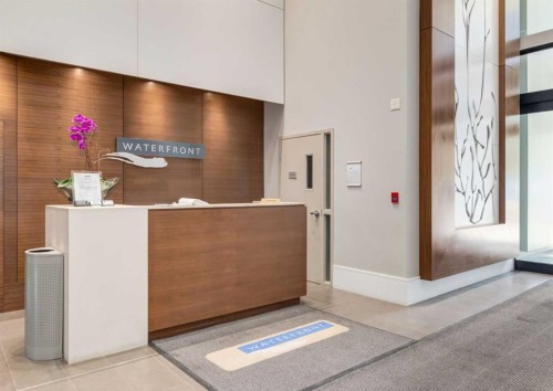 414-222 Riverfront Avenue Sw, Calgary, AB - Indoor Photo Showing Other Room