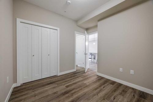 210-25 Walgrove Walk Se, Calgary, AB - Indoor Photo Showing Other Room