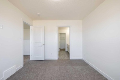 264 Clearview Court, Chestermere, AB - Indoor Photo Showing Other Room