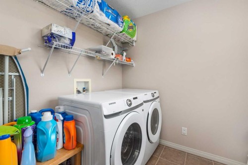 79 Pantego Way Nw, Calgary, AB - Indoor Photo Showing Laundry Room