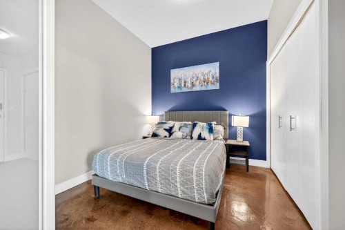 2111-135 13 Avenue Sw, Calgary, AB - Indoor Photo Showing Bedroom