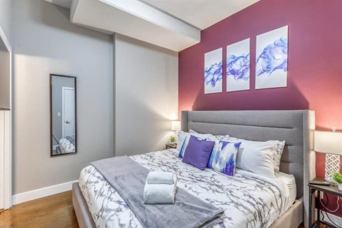 2111-135 13 Avenue Sw, Calgary, AB - Indoor Photo Showing Bedroom
