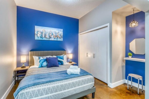 2111-135 13 Avenue Sw, Calgary, AB - Indoor Photo Showing Bedroom
