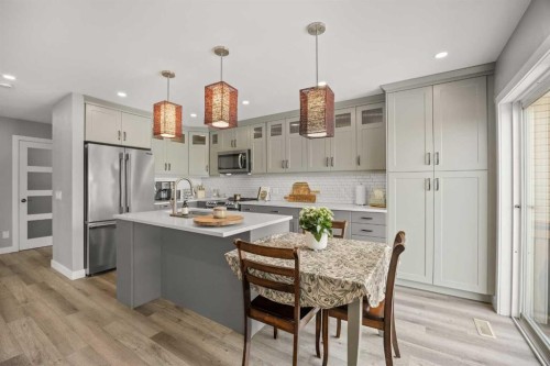 117 Citadel Bluff Close Nw, Calgary, AB - Indoor