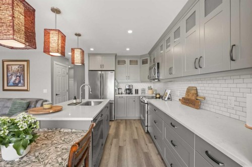 117 Citadel Bluff Close Nw, Calgary, AB - Indoor Photo Showing Kitchen With Upgraded Kitchen