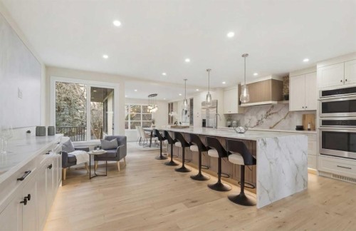 902 Varsity Estates Place Nw, Calgary, AB - Indoor Photo Showing Kitchen With Upgraded Kitchen