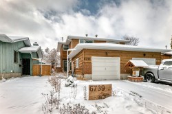 6739 Coach Hill Road SW Calgary, AB T3H 1V7
