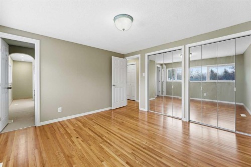 10603 Maplecreek Drive Se, Calgary, AB - Indoor Photo Showing Other Room