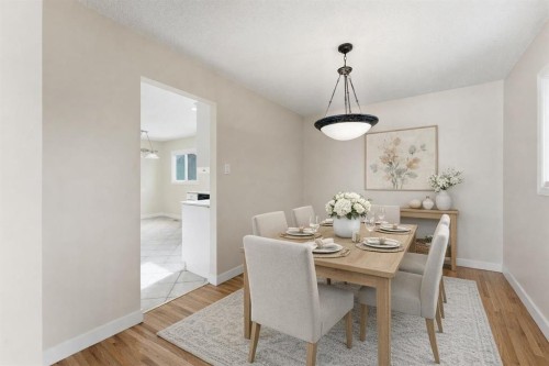 10603 Maplecreek Drive Se, Calgary, AB - Indoor Photo Showing Dining Room